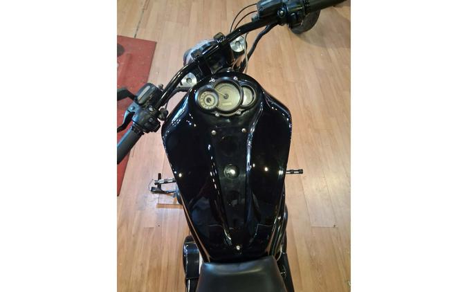 2013 VRSCF V-Rod Muscle® - Harley-Davidson®