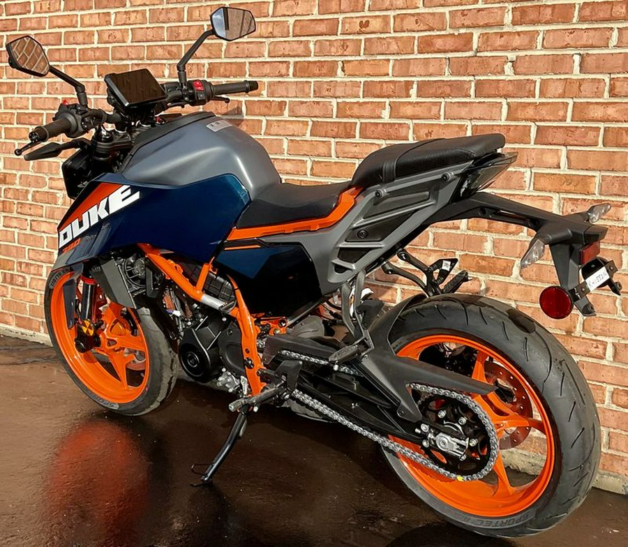 2024 KTM Duke 390