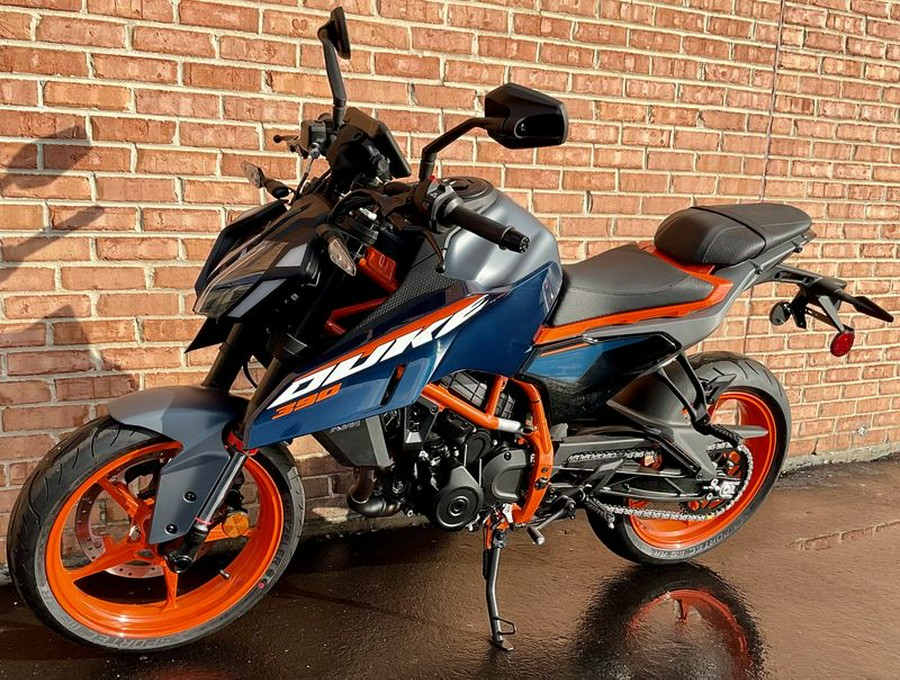 2024 KTM Duke 390