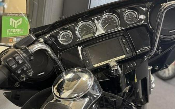 2018 Harley-Davidson® Ultra Limited - UO1759A