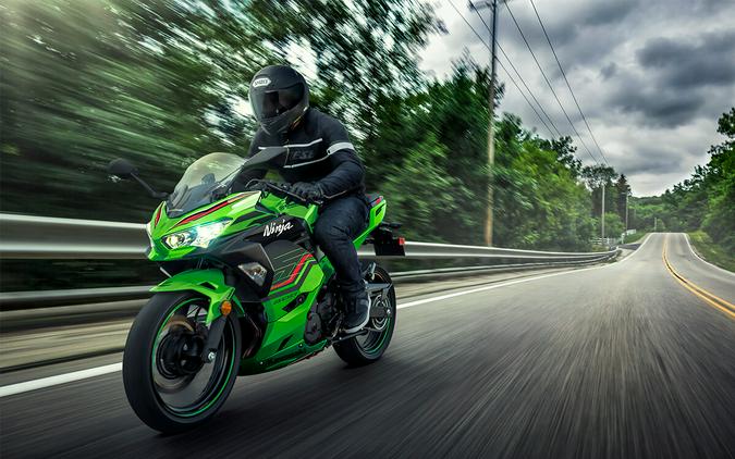 2023 Kawasaki Ninja 400 ABS KRT Edition