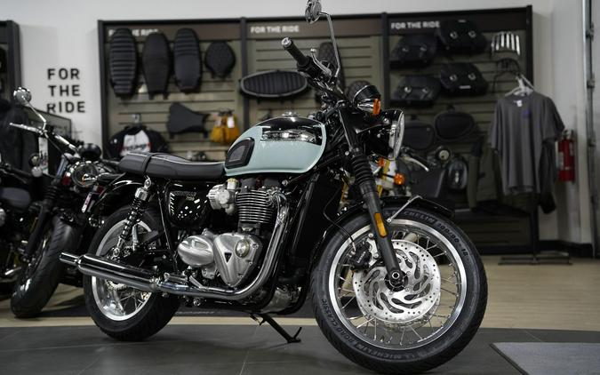 2023 Triumph Bonneville T120 Review [The Spirit of ’59 Continues]