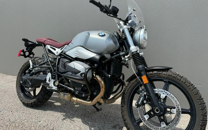 2023 BMW R nineT Scrambler Granite Gray Metallic