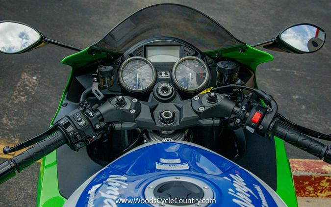 2024 Kawasaki Ninja® ZX™-14R 40th Anniversary Edition ABS