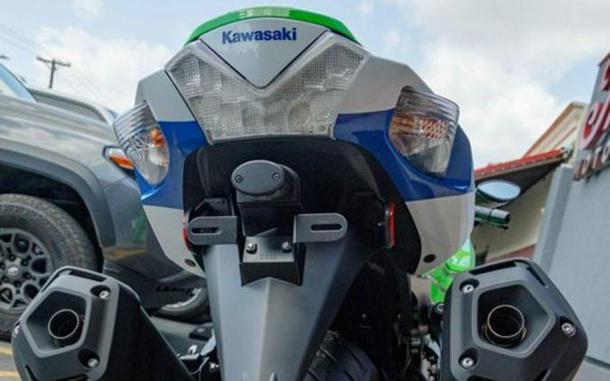 2024 Kawasaki Ninja® ZX™-14R 40th Anniversary Edition ABS