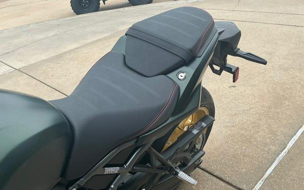 2026 Suzuki GSX 8TT