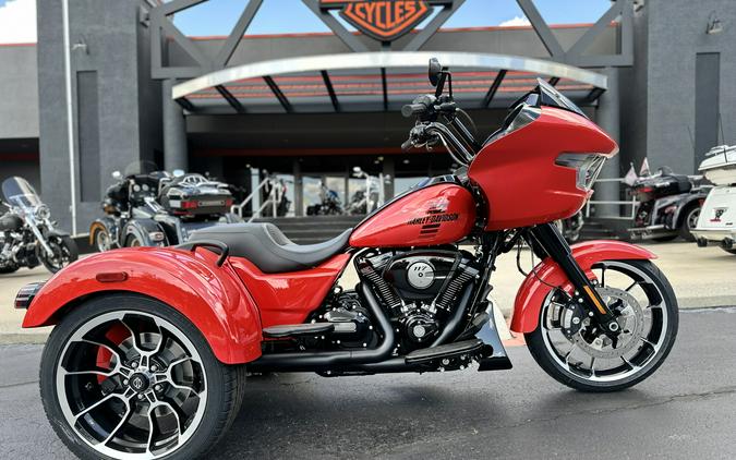 FLTRT 2026 Road Glide 3
