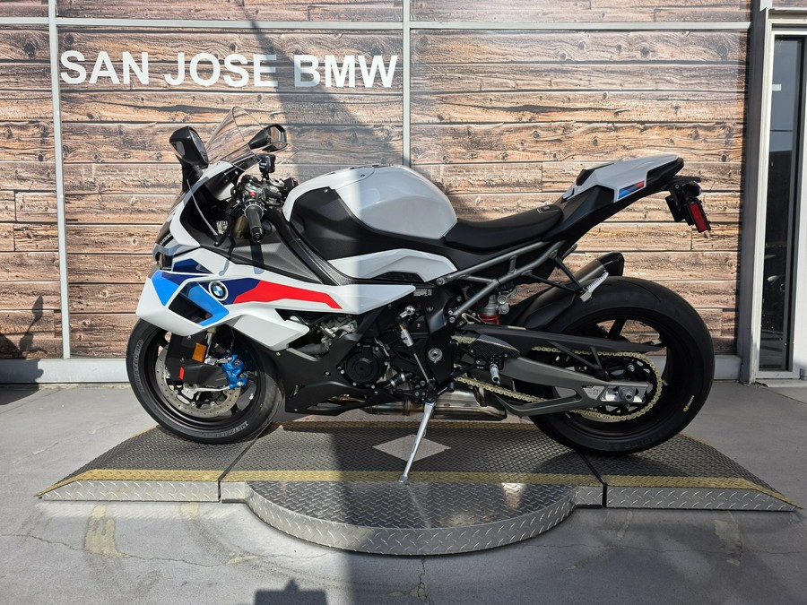 2026 BMW S 1000 RR