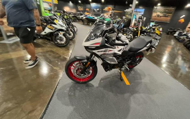 2027 Suzuki SV-7GX