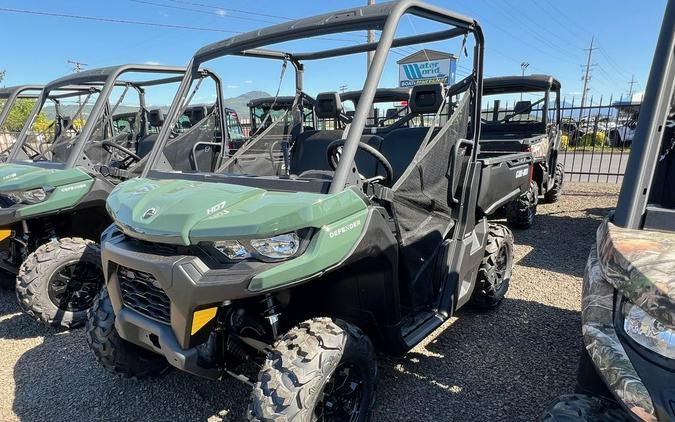 2024 Can-Am® Defender HD7