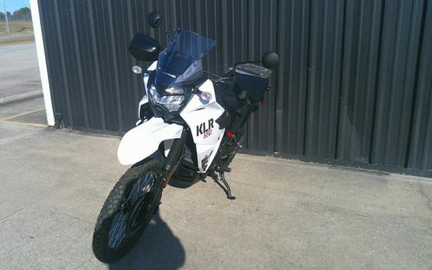 2025 Kawasaki KLR 650 Pearl Crystal WhiteMetallic Carbon Gray