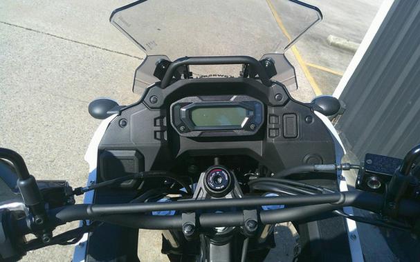 2025 Kawasaki KLR 650 Pearl Crystal WhiteMetallic Carbon Gray