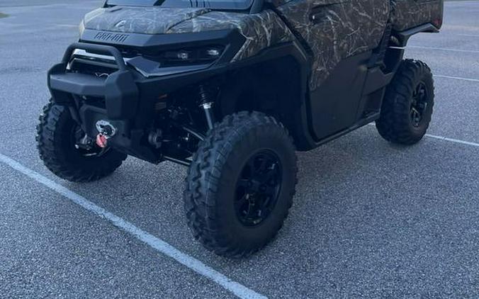2026 Can-Am® Defender XT CAB HD11 Dark Wildland Camo