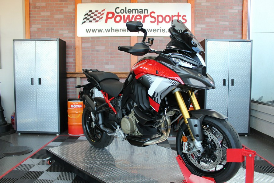 2025 Ducati Multistrada V4 Pikes Peak