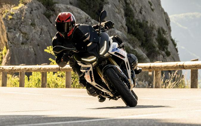 2026 BMW R 1300 RS