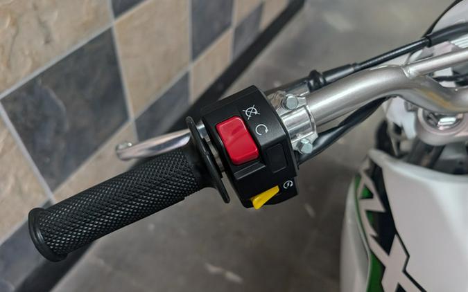 2027 Kawasaki KLX 140R