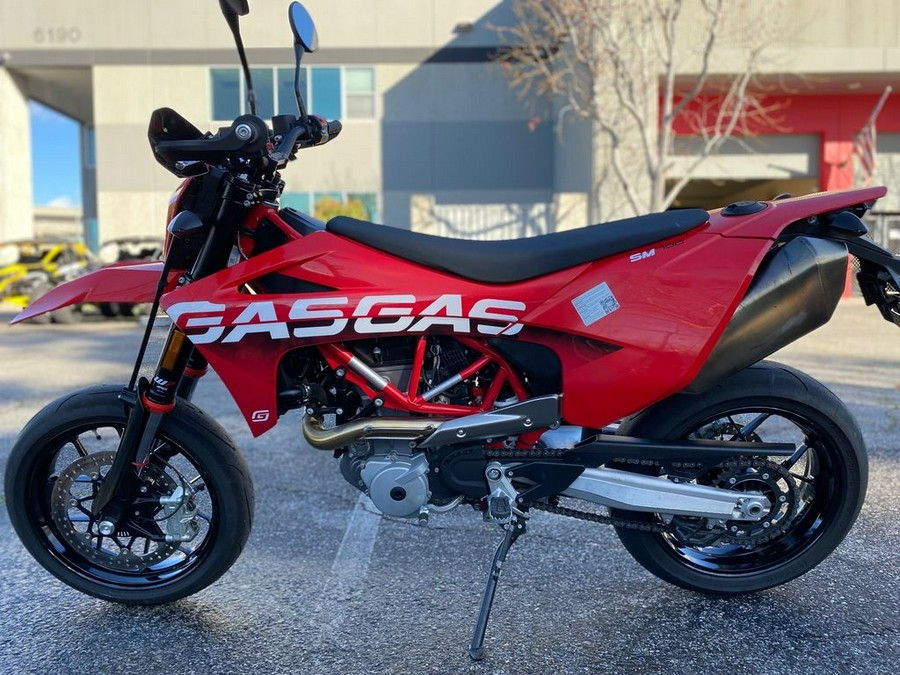 2023 GASGAS SM 700