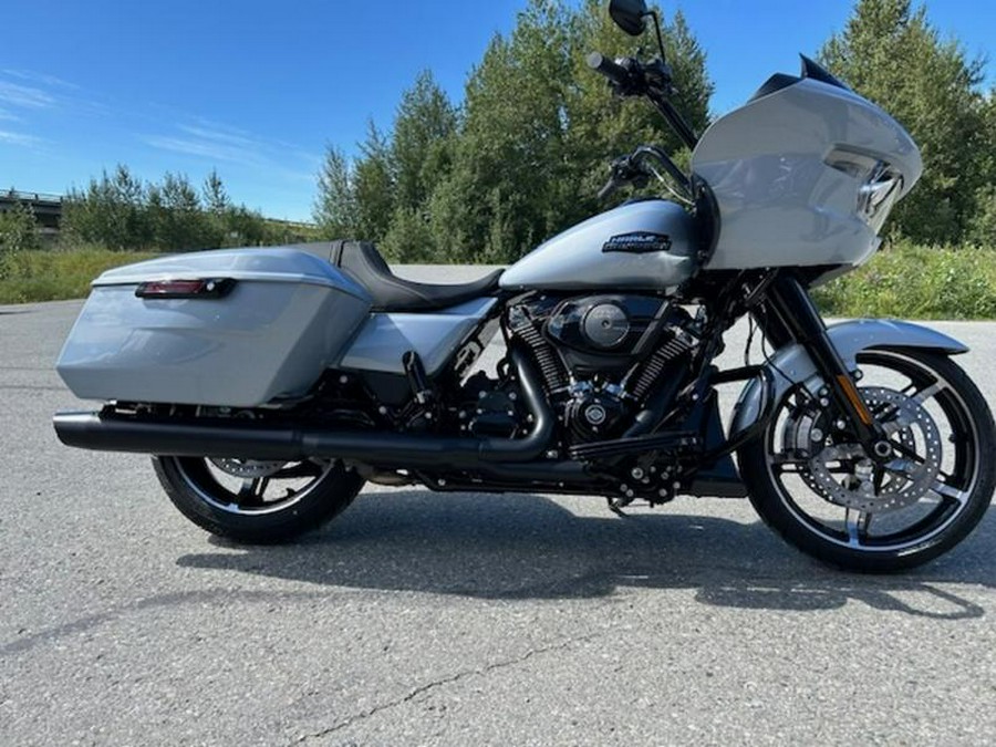 2024 Harley-Davidson® FLTRX - Road Glide®