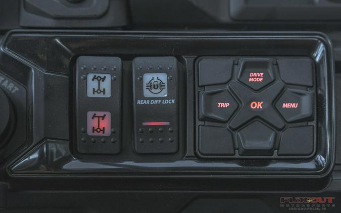 2025 Can-Am DEFENDER HD10 LIMITED