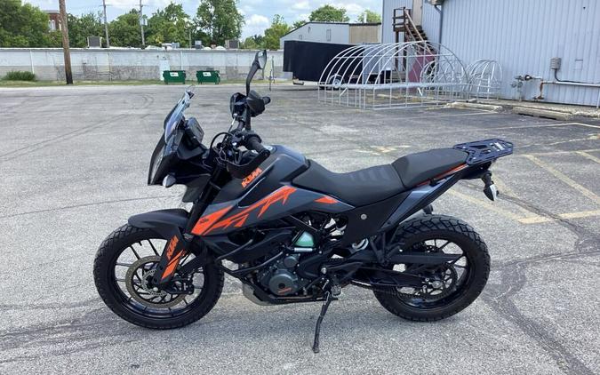 2022 KTM Adventure 390