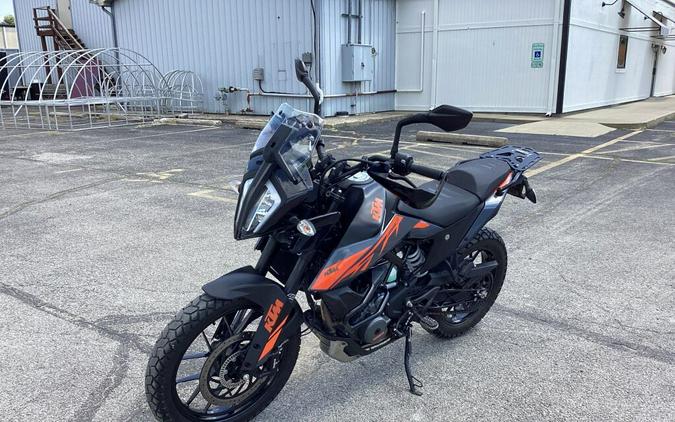 2022 KTM Adventure 390