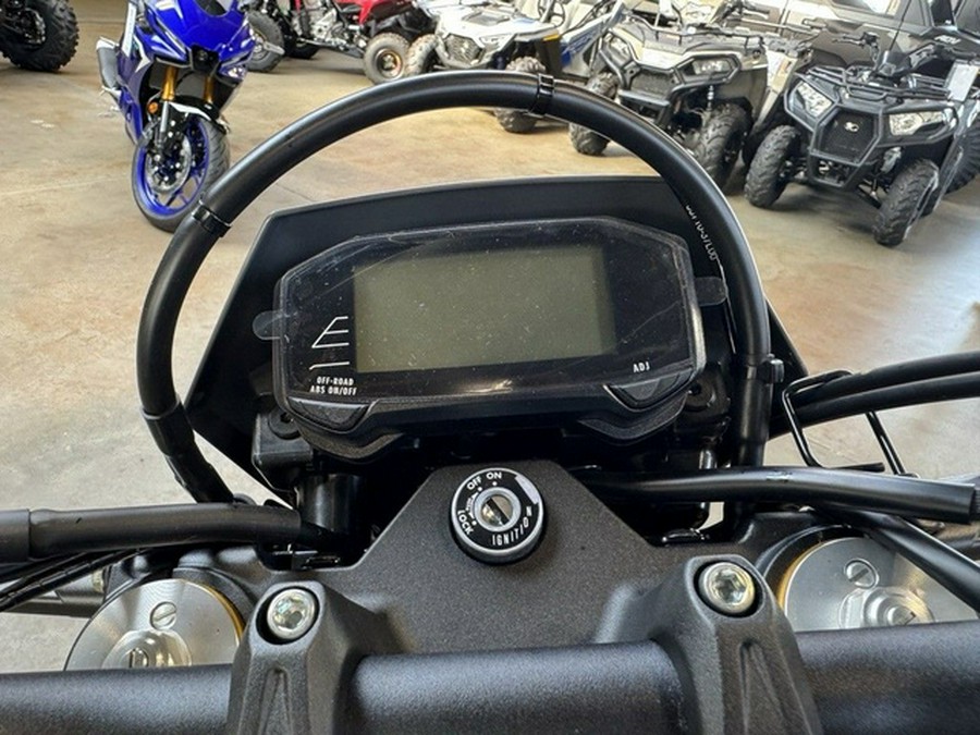 2025 Suzuki DR-Z400SM5