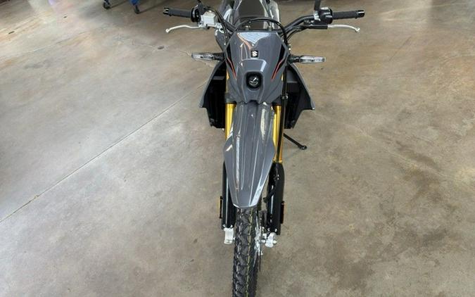 2025 Suzuki DR-Z400SM5