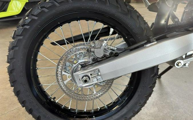 2025 Suzuki DR-Z400SM5