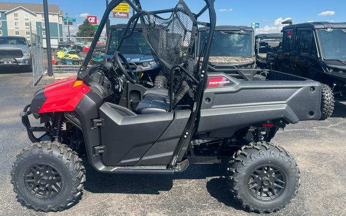 2026 Honda Pioneer 700 Deluxe