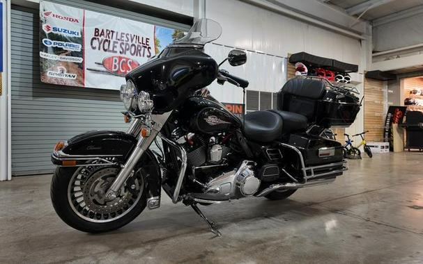 2013 Harley-Davidson® FLHTC - Electra Glide® Classic