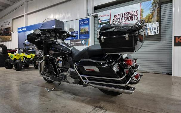 2013 Harley-Davidson® FLHTC - Electra Glide® Classic