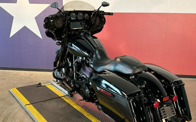 2018 Harley-Davidson STREET GLIDE SPECIAL