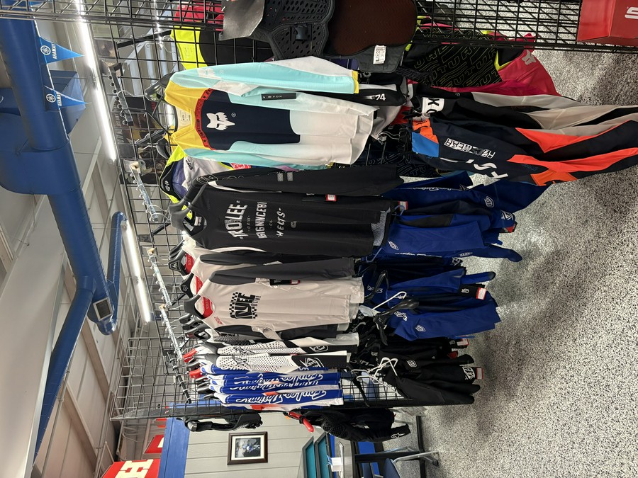 2025 Rawrr MINI R - RA0717