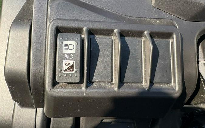 2025 Can-Am Defender DPS HD7 Compass Green DPS HD7