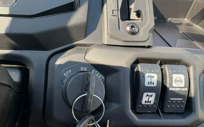 2025 Can-Am Defender DPS HD7 Compass Green DPS HD7