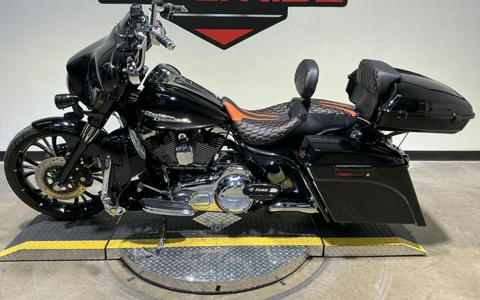 2010 Harley-Davidson Street Glide®