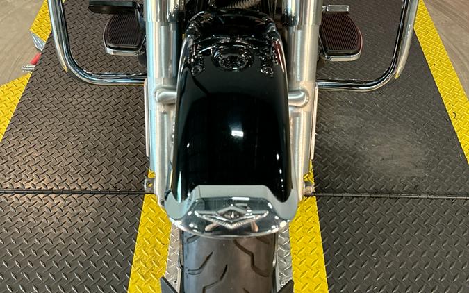 2016 Harley-Davidson ROAD KING