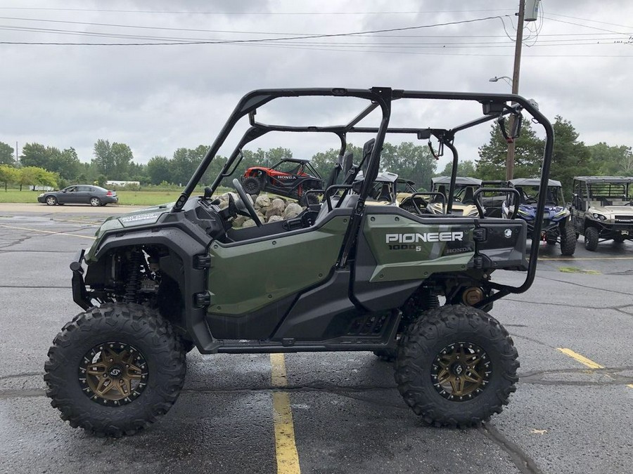 2022 Honda® Pioneer 1000-5 Deluxe