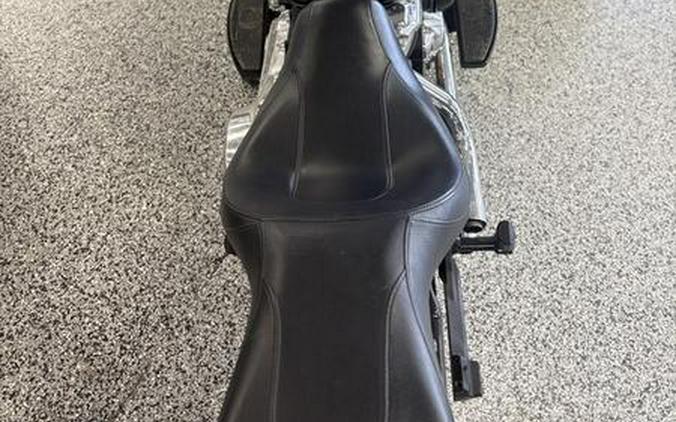 2018 Harley-Davidson® FLSL - Softail® Softail Slim®