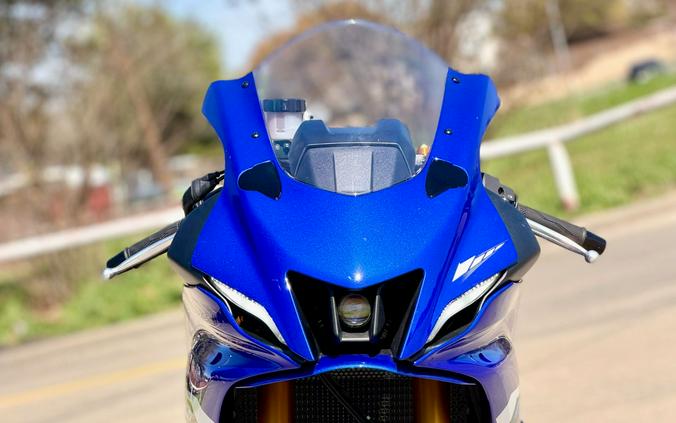 2025 Yamaha YZF-R7