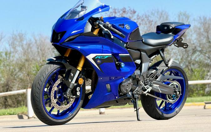 2025 Yamaha YZF-R7