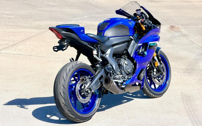 2025 Yamaha YZF-R7