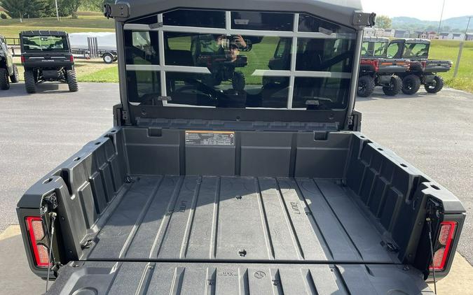 2026 Can-Am® Defender Limited HD11
