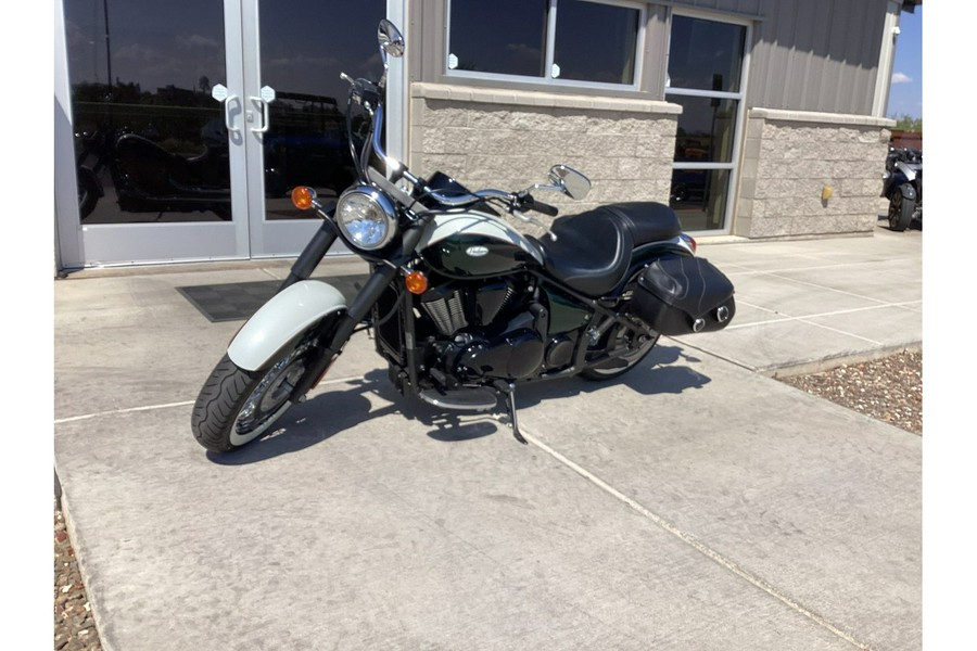 2022 Kawasaki Vulcan® 900 Classic