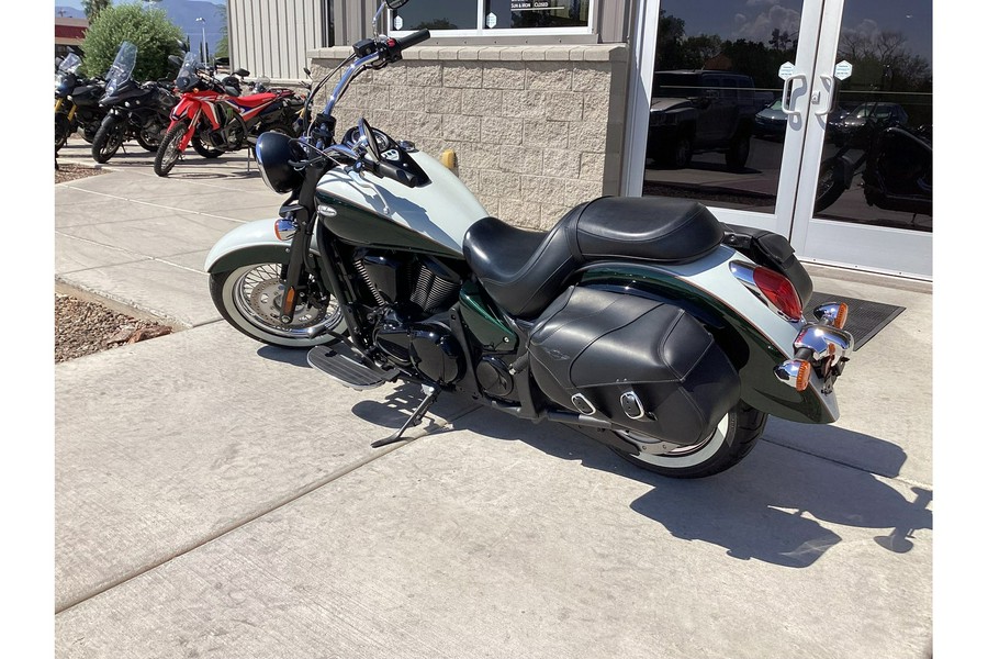 2022 Kawasaki Vulcan® 900 Classic