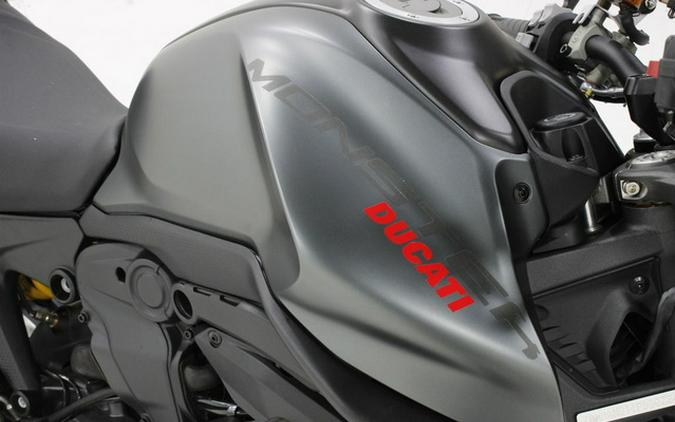 2023 Ducati Monster Dark Stealth