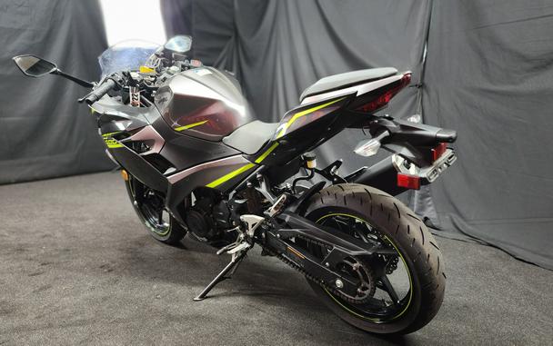 2021 Kawasaki NINJA 400 ABS