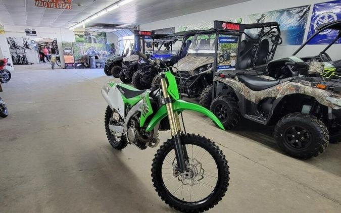 2019 Kawasaki KXT 450