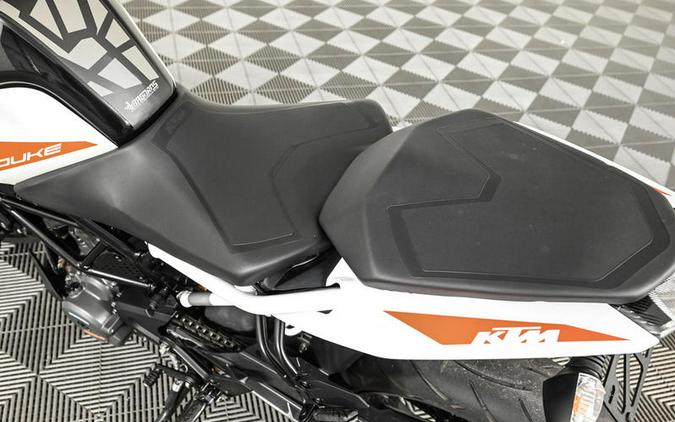 2022 KTM 390 Duke