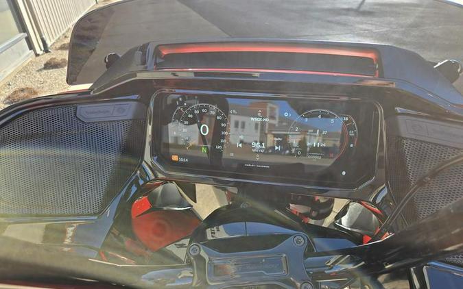 2026 Harley-Davidson® FLTRT - Road Glide® 3